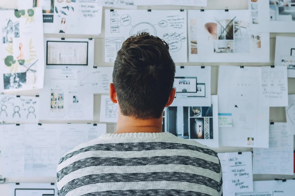 Comprendre l’intention de recherche : le vrai filtre